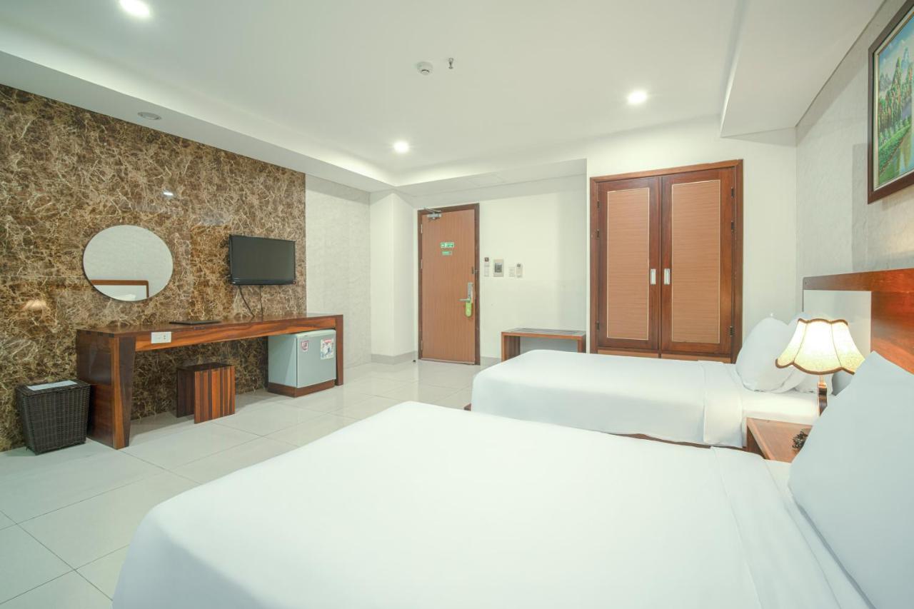 Emerald Boutique Hotel Danang Экстерьер фото