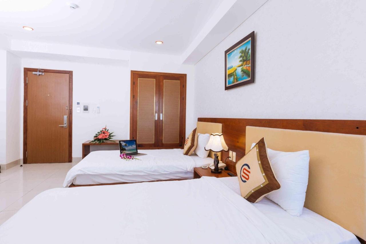 Emerald Boutique Hotel Danang Экстерьер фото