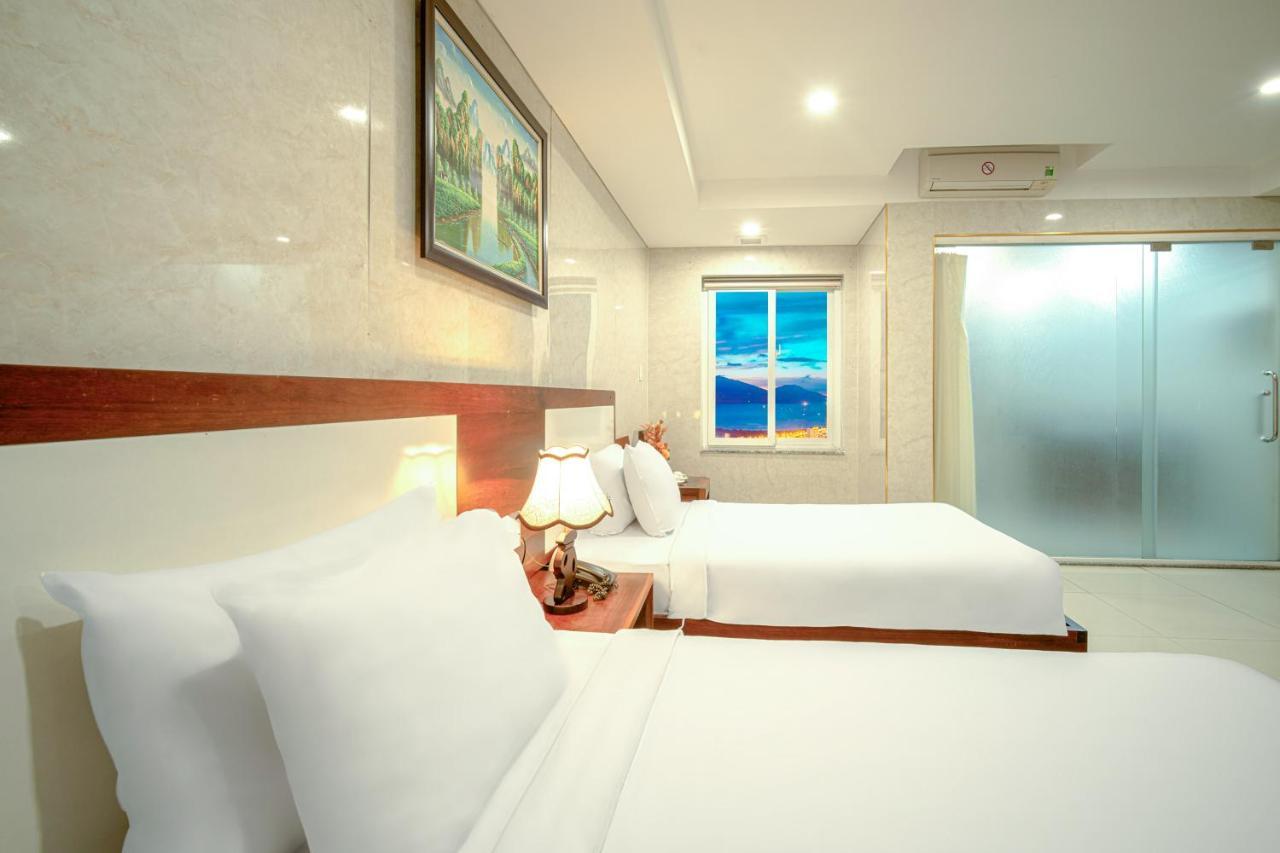 Emerald Boutique Hotel Danang Экстерьер фото