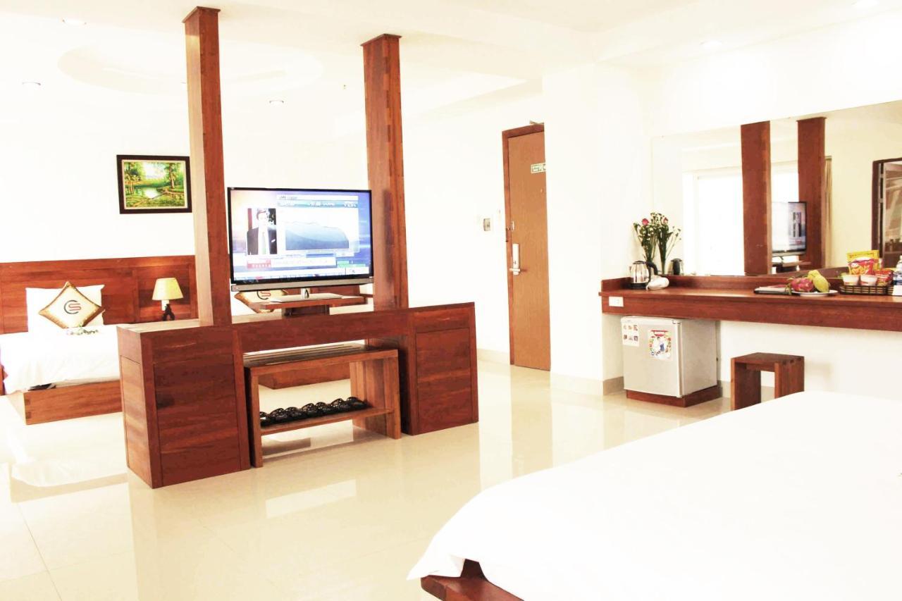 Emerald Boutique Hotel Danang Экстерьер фото